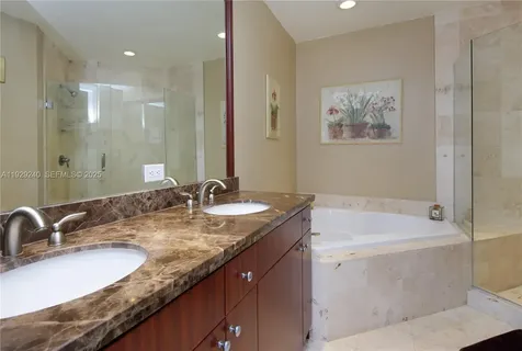 1607 Ponce De Leon Boulevard Coral Gables FL 33134