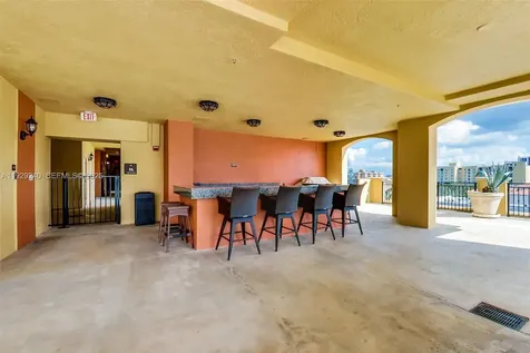 1607 Ponce De Leon Boulevard Coral Gables FL 33134