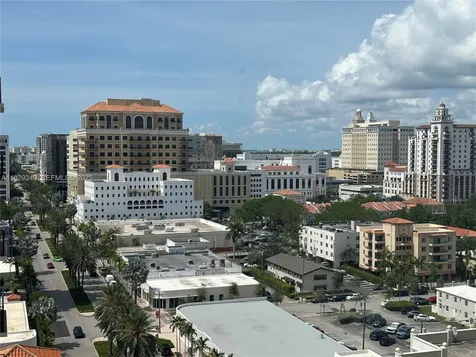 1607 Ponce De Leon Boulevard Coral Gables FL 33134