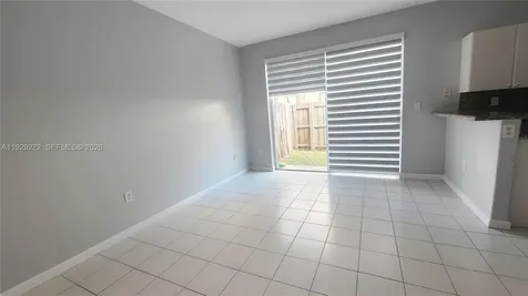2715 SE 15 Place Homestead FL 33035