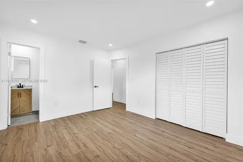 14120 Madison Street Miami FL 33176