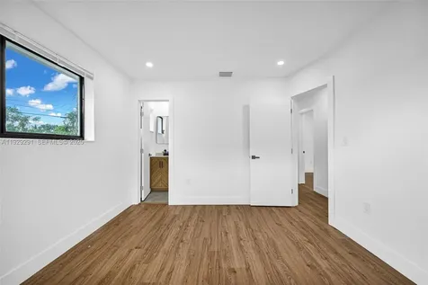 14120 Madison Street Miami FL 33176