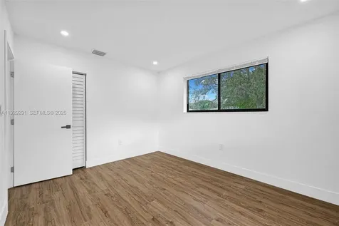 14120 Madison Street Miami FL 33176