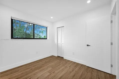 14120 Madison Street Miami FL 33176