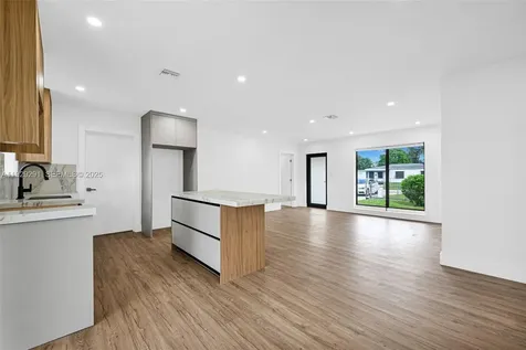 14120 Madison Street Miami FL 33176