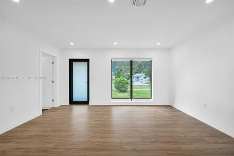 14120 Madison Street Miami FL 33176