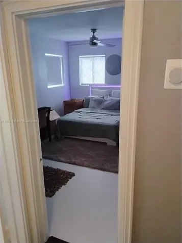 911 W Country Club Circle Plantation FL 33317