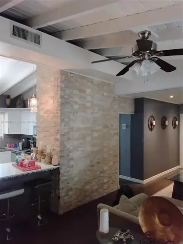 911 W Country Club Circle Plantation FL 33317