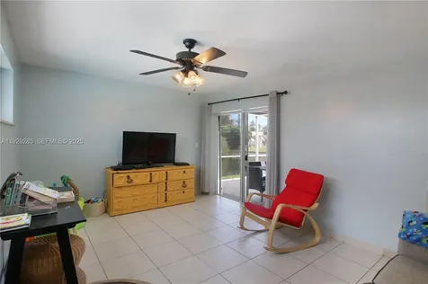 3813 S Lake Terrace Miramar FL 33023
