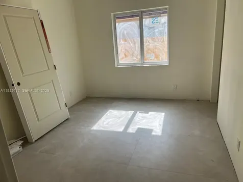 9254 NW 3rd Avenue Miami FL 33150