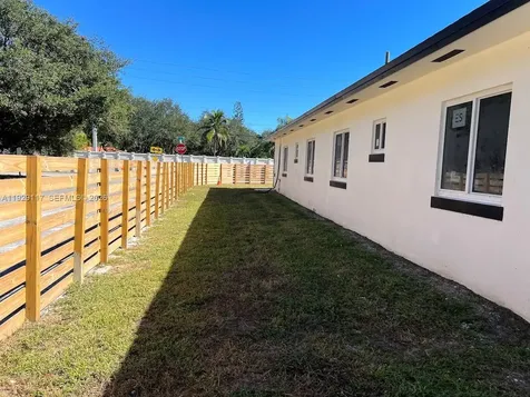 9254 NW 3rd Avenue Miami FL 33150
