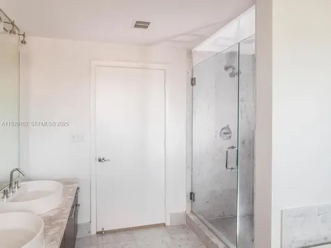 244 Biscayne Boulevard Miami FL 33132