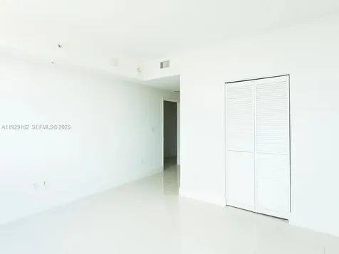 244 Biscayne Boulevard Miami FL 33132