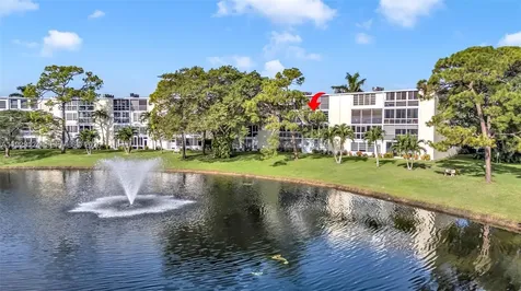 314 Grantham A Deerfield Beach FL 33442