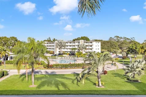 314 Grantham A Deerfield Beach FL 33442