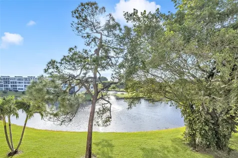 314 Grantham A Deerfield Beach FL 33442