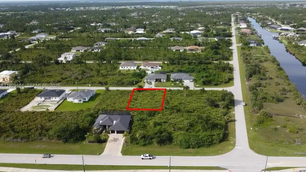 13581 Jeronimo Lane Port Charlotte FL 33981