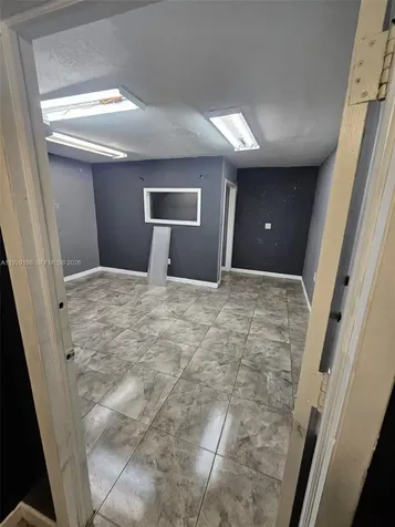 6175 NW 167th Street Hialeah FL 33015