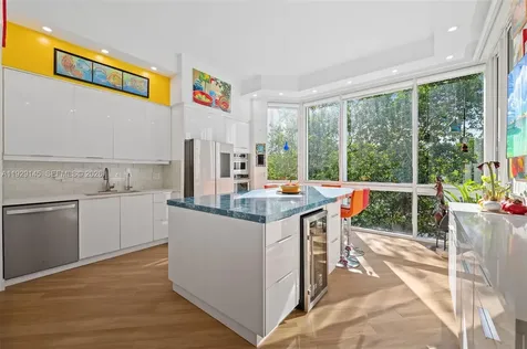 16400 Collins Avenue Sunny Isles Beach FL 33160
