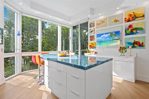16400 Collins Avenue Sunny Isles Beach FL 33160