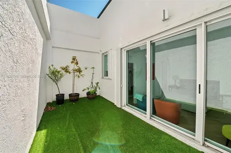 16400 Collins Avenue Sunny Isles Beach FL 33160