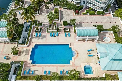 16400 Collins Avenue Sunny Isles Beach FL 33160