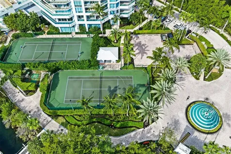 16400 Collins Avenue Sunny Isles Beach FL 33160