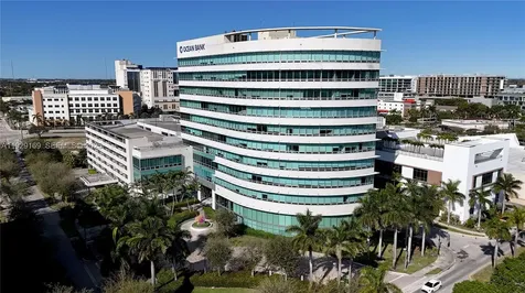 20900 NE 30 Th Avenue Aventura FL 33180