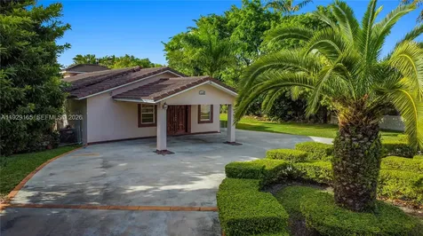 300 SW 123rd Avenue Miami FL 33184