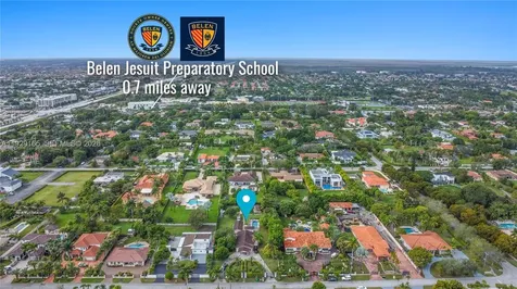300 SW 123rd Avenue Miami FL 33184