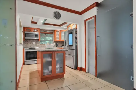 300 SW 123rd Avenue Miami FL 33184