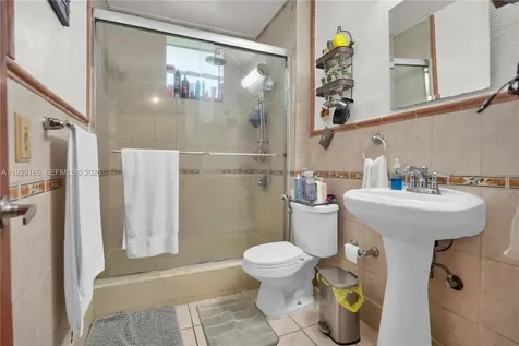 300 SW 123rd Avenue Miami FL 33184