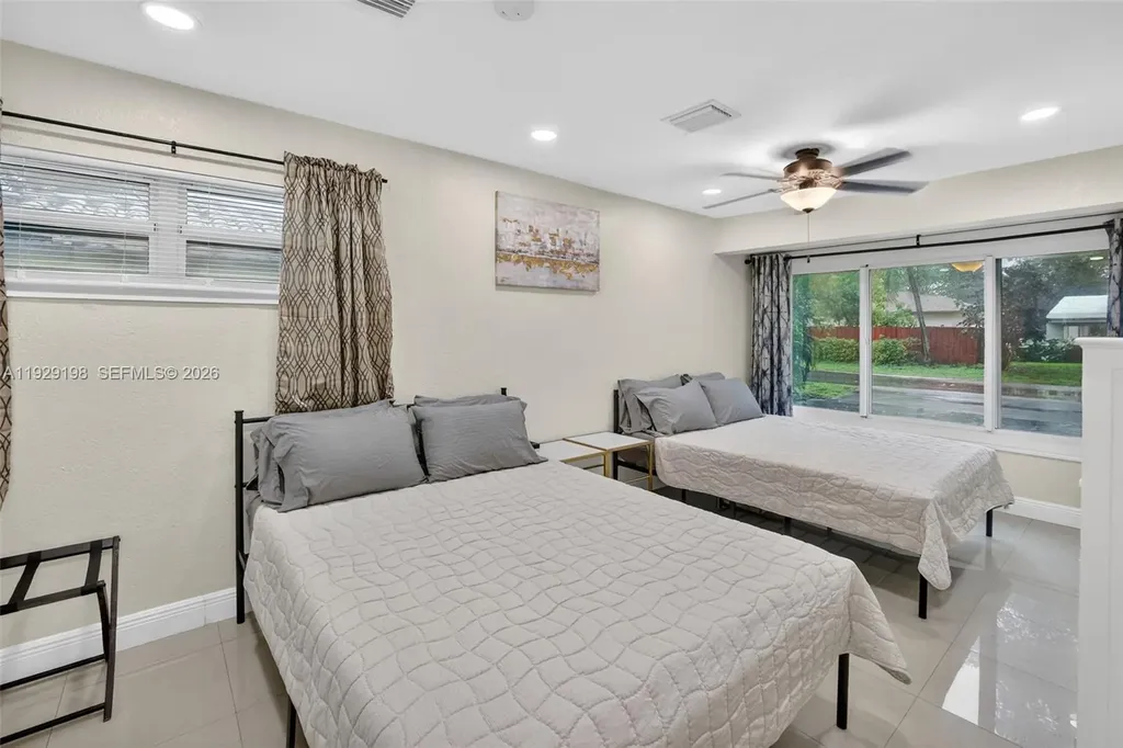 4617 SW 24th Avenue Fort Lauderdale FL 33312