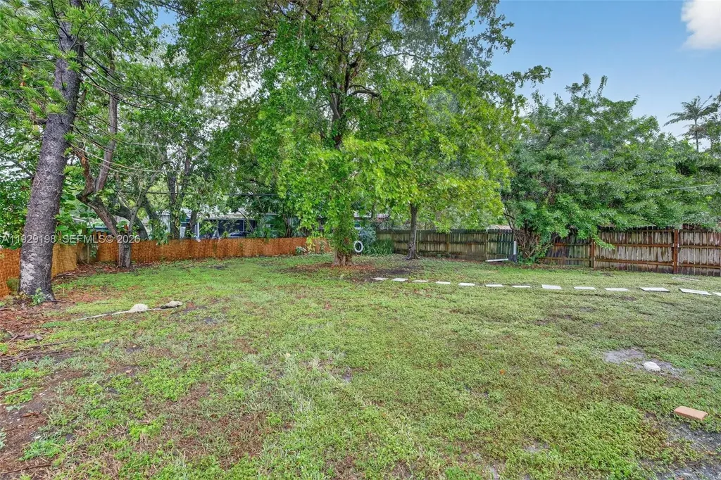 4617 SW 24th Avenue Fort Lauderdale FL 33312