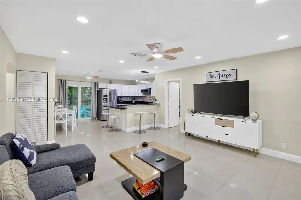 4617 SW 24th Avenue Fort Lauderdale FL 33312