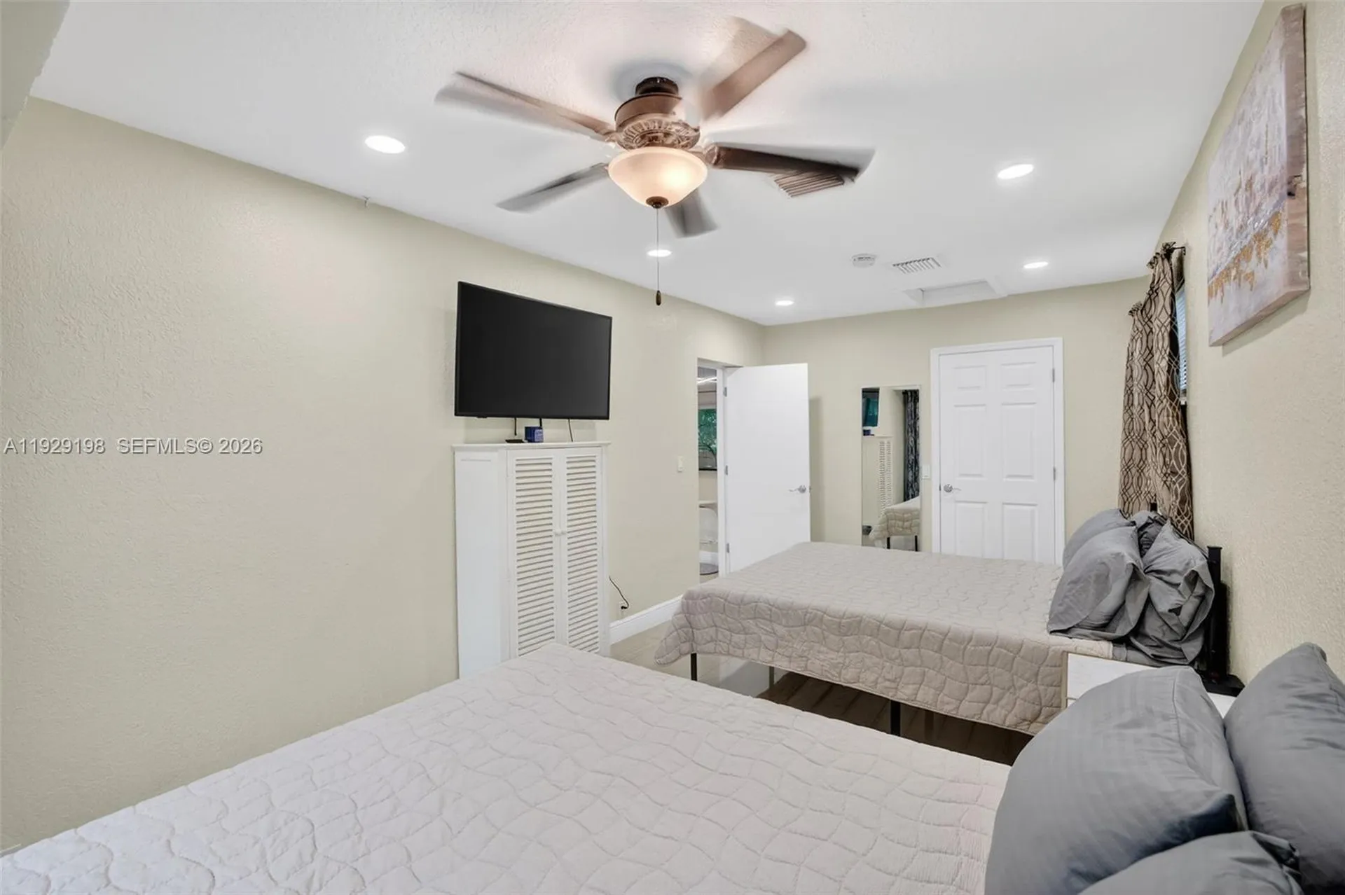 4617 SW 24th Avenue Fort Lauderdale FL 33312