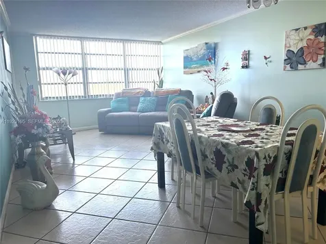 900 Saint Charles Place Pembroke Pines FL 33026