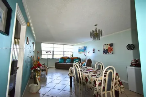 900 Saint Charles Place Pembroke Pines FL 33026