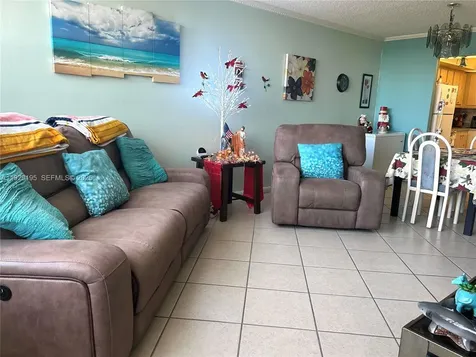 900 Saint Charles Place Pembroke Pines FL 33026