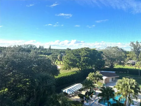 900 Saint Charles Place Pembroke Pines FL 33026
