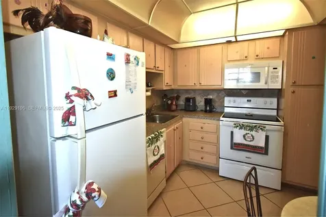 900 Saint Charles Place Pembroke Pines FL 33026