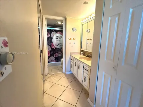 900 Saint Charles Place Pembroke Pines FL 33026