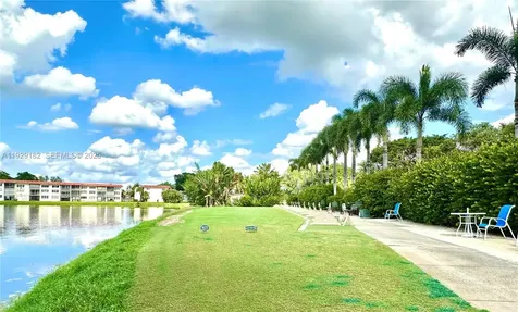 8990 S Hollybrook Boulevard Pembroke Pines FL 33025