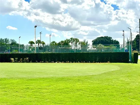 8990 S Hollybrook Boulevard Pembroke Pines FL 33025