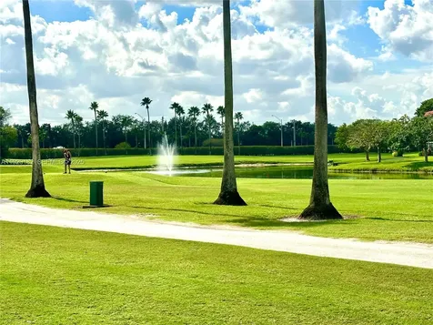 8990 S Hollybrook Boulevard Pembroke Pines FL 33025