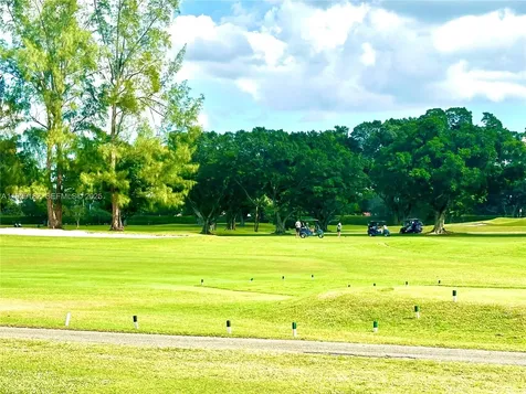 8990 S Hollybrook Boulevard Pembroke Pines FL 33025