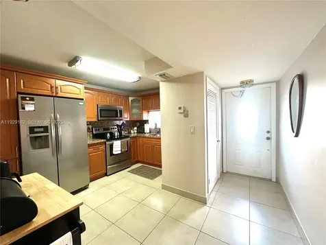8990 S Hollybrook Boulevard Pembroke Pines FL 33025