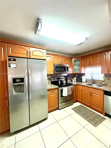 8990 S Hollybrook Boulevard Pembroke Pines FL 33025