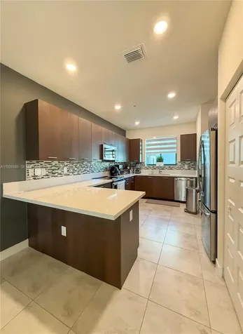 4654 NW 84th Avenue Doral FL 33166