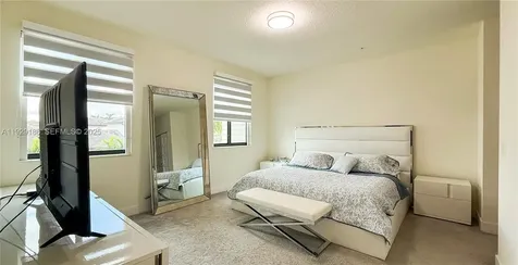 4654 NW 84th Avenue Doral FL 33166